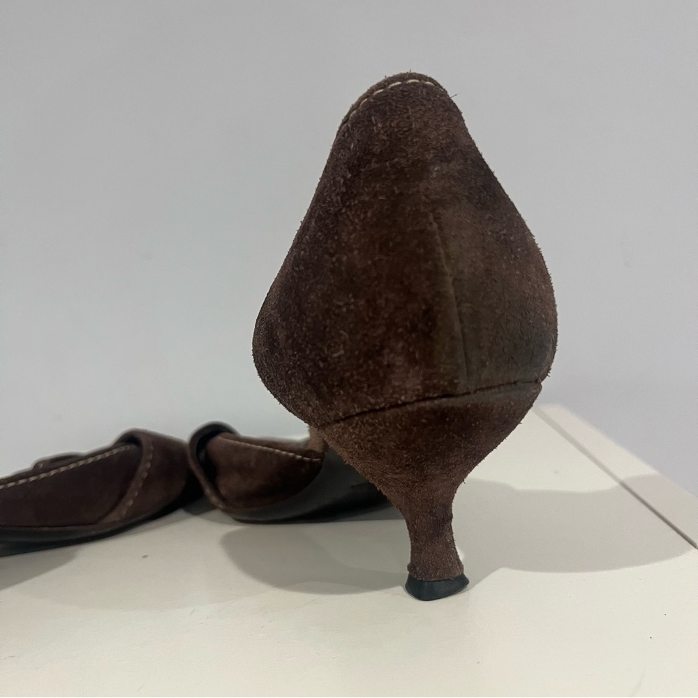 Vtg Prada Dark Brown Buckle Kitten Heels 37 Suede Y2K - Picture 4 of 8